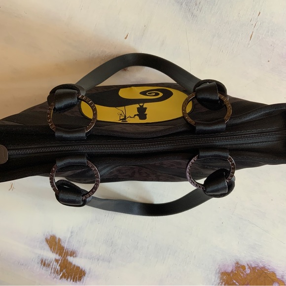 Harveys Jack Skellington and Sally NBC carriage ring tote. Highly sought after. - Picture 11 of 11